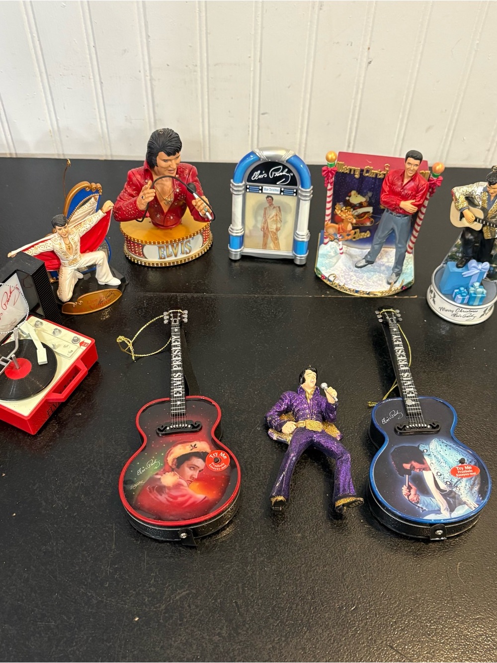 Lot of 9 Elvis Presley
Collectible Figurines (As-ls)
